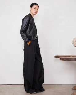 Bomber nela