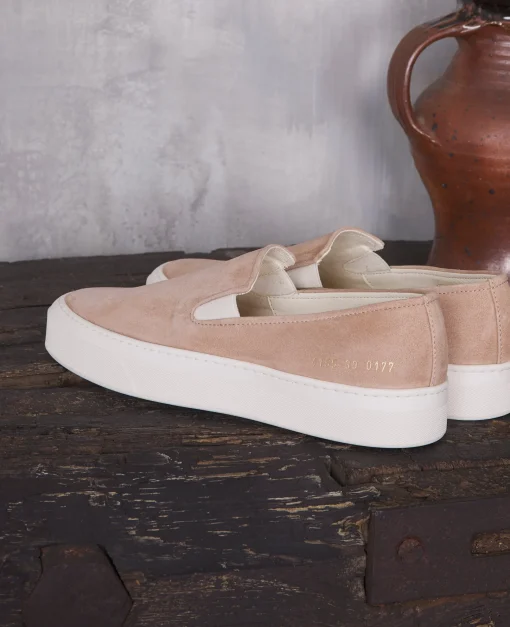 Slip-on common project cuir de veau suédé