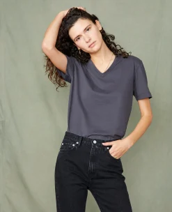 T-shirt col v coton recyclé et organique